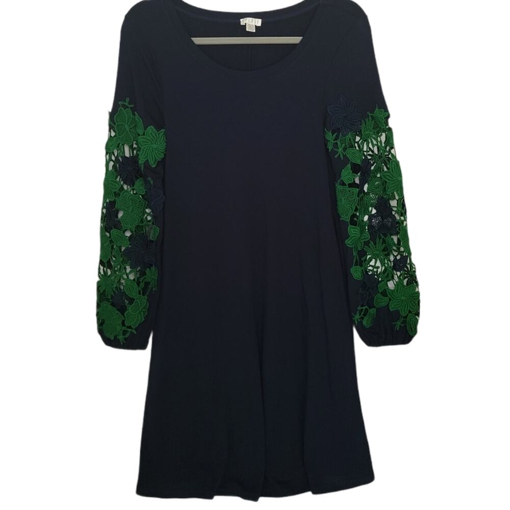 Spence Crochet Sleeve Swing Dress XS